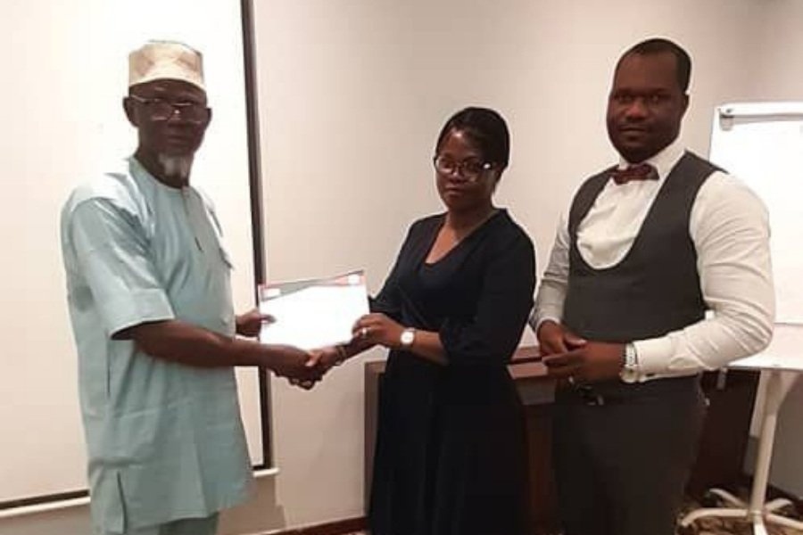 Image gallery marquee