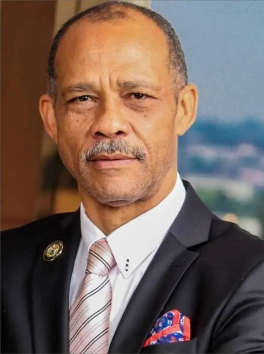 Prof. Akin Abayomi