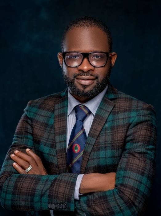 Dr. Rasheed Arinmolate